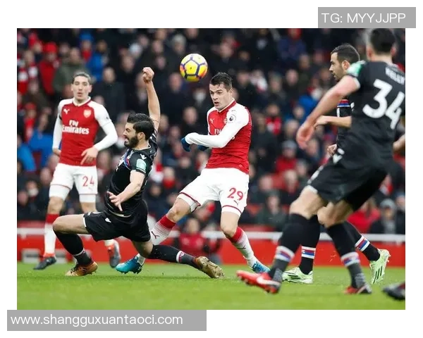 英超足球明星姐弟恋揭秘球场之外的甜蜜与挑战 英超足球明星姐弟恋揭秘球场之外的甜蜜与挑战